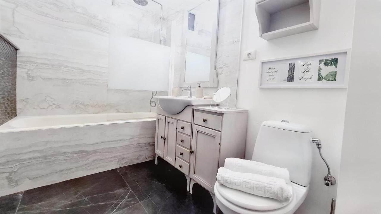 Spacious 5* Luxury In Historic Center Free Parking クルージュ＝ナポカ エクステリア 写真